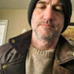 Meet your Posher, Levi